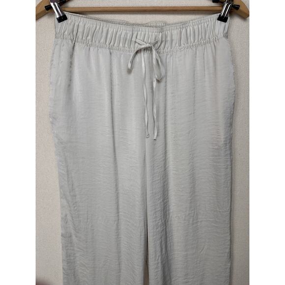 H&M Women’s Ivory Cream Drawstring Pants Sz M 100% Polyester Loose Fit Elastic - Picture 2 of 10